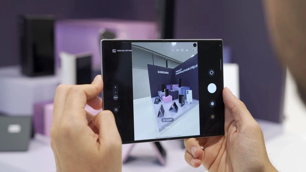 Samsung Galaxy Z Fold 8 Gran angular