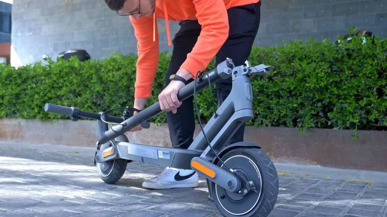 Xiaomi Electric Scooter 4 con rebaja histórica en MediaMarkt por menos de 200 euros