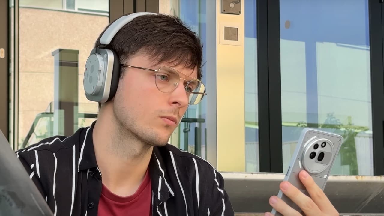 Nothing Headphone (1)