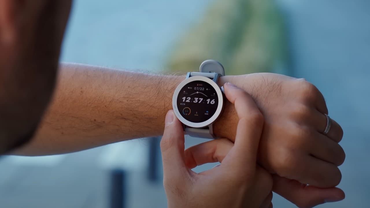 El reloj inteligente CMF by Nothing Watch Pro 2 por tan solo 42€ (PVP: 69€)