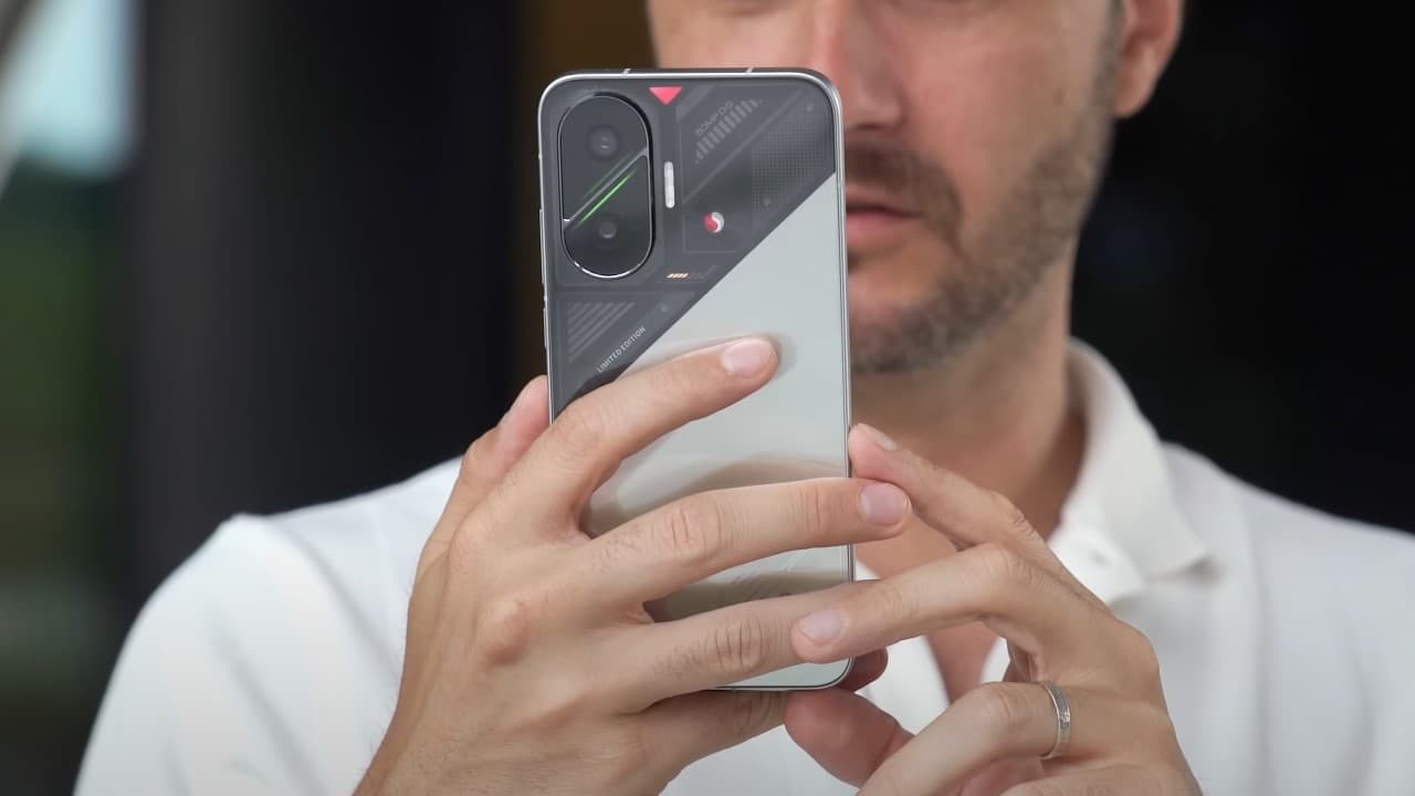 POCO F7 de 512GB por 389€ más regalo en la oferta de lanzamiento (PVP 499 €)