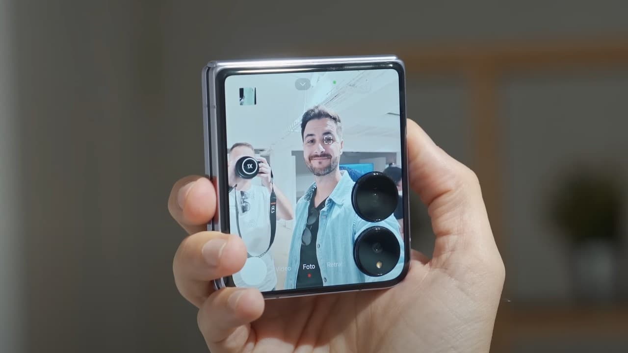 Xiaomi MIX Flip en oferta por poco más de 400 euros (PVP 1299€) con Snapdragon 8 Gen 3, pantalla AMOLED y carga de 67 W