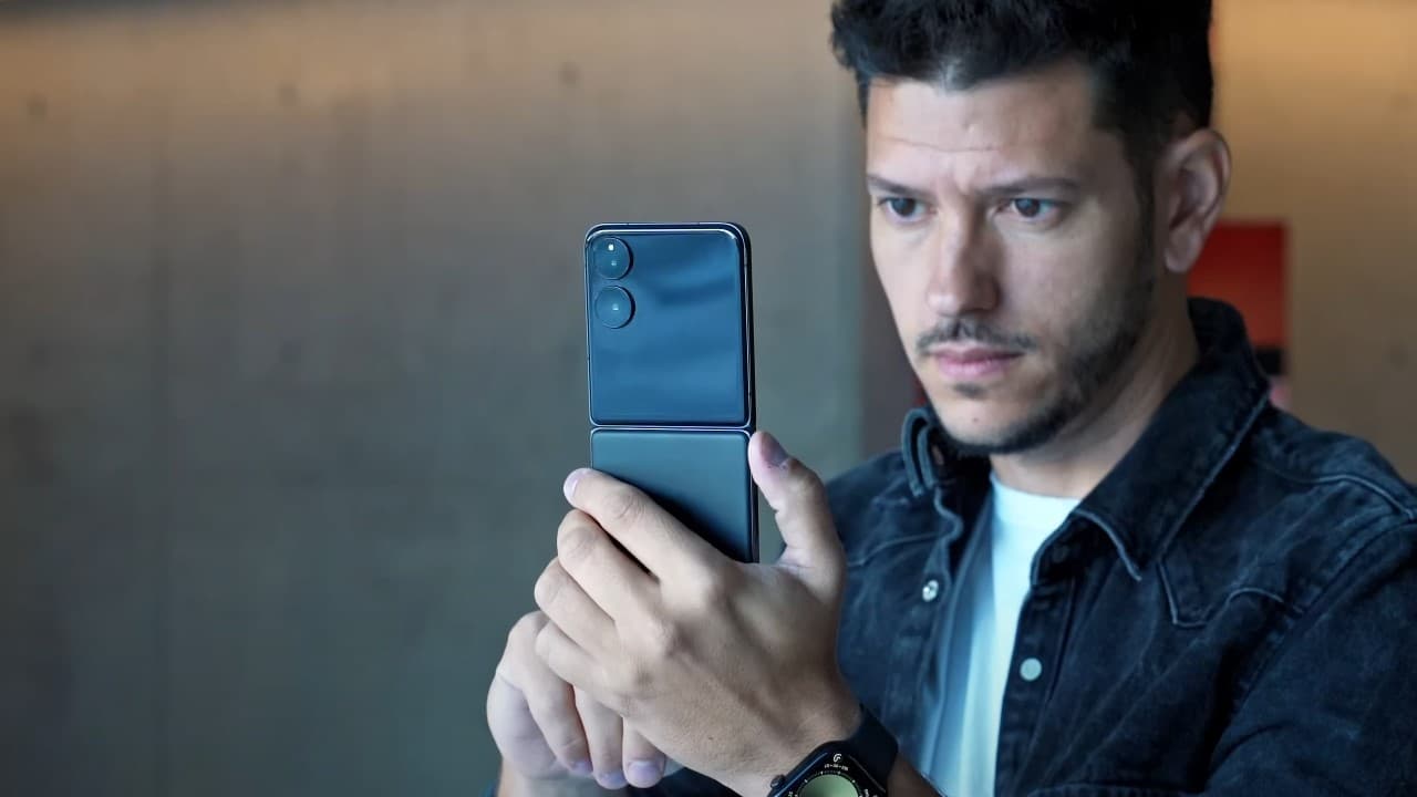 Xiaomi Mix Flip
