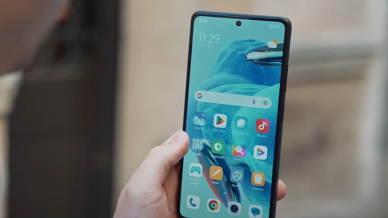 Xiaomi deja a precio de saldo uno de sus teléfonos más vendidos: el Redmi Note  12 Pro 5G sale ahora muy barato con cupón