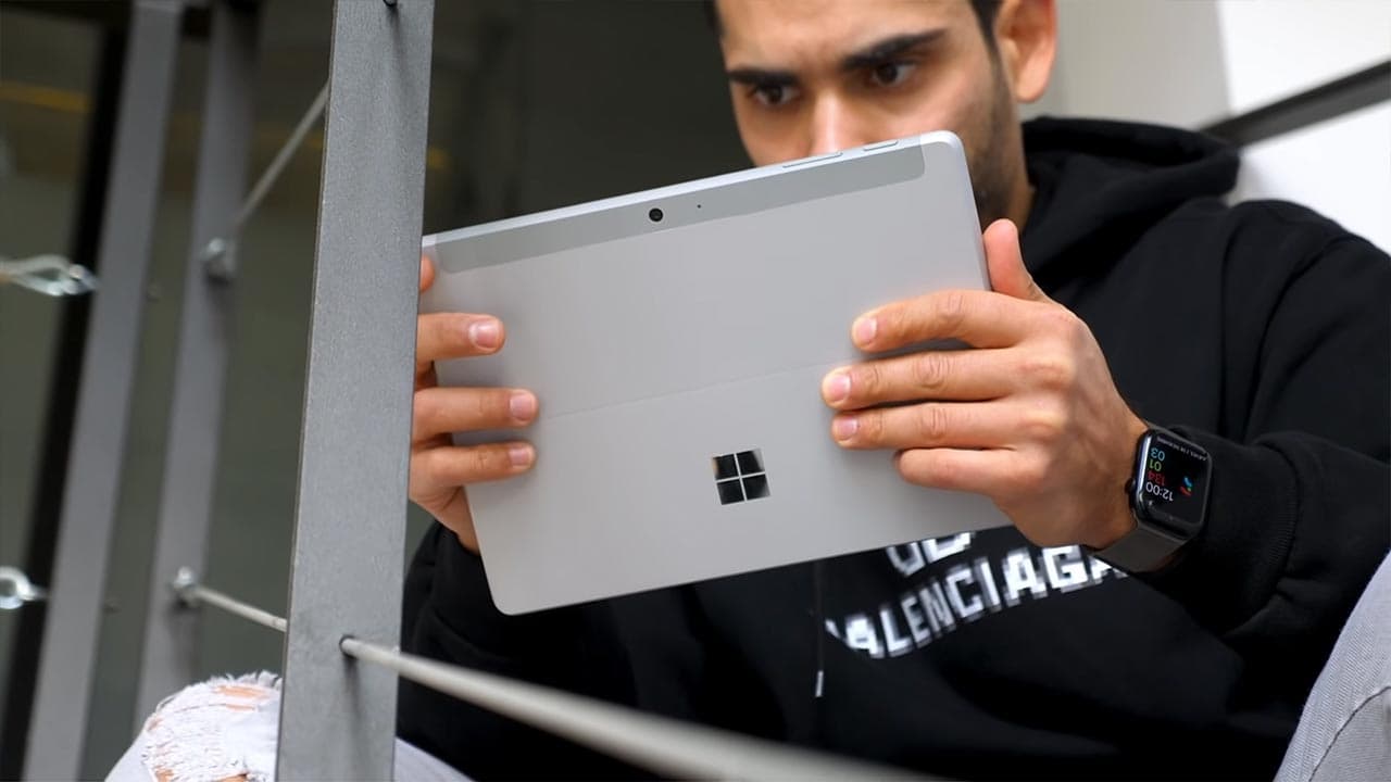 Surface Go 3
