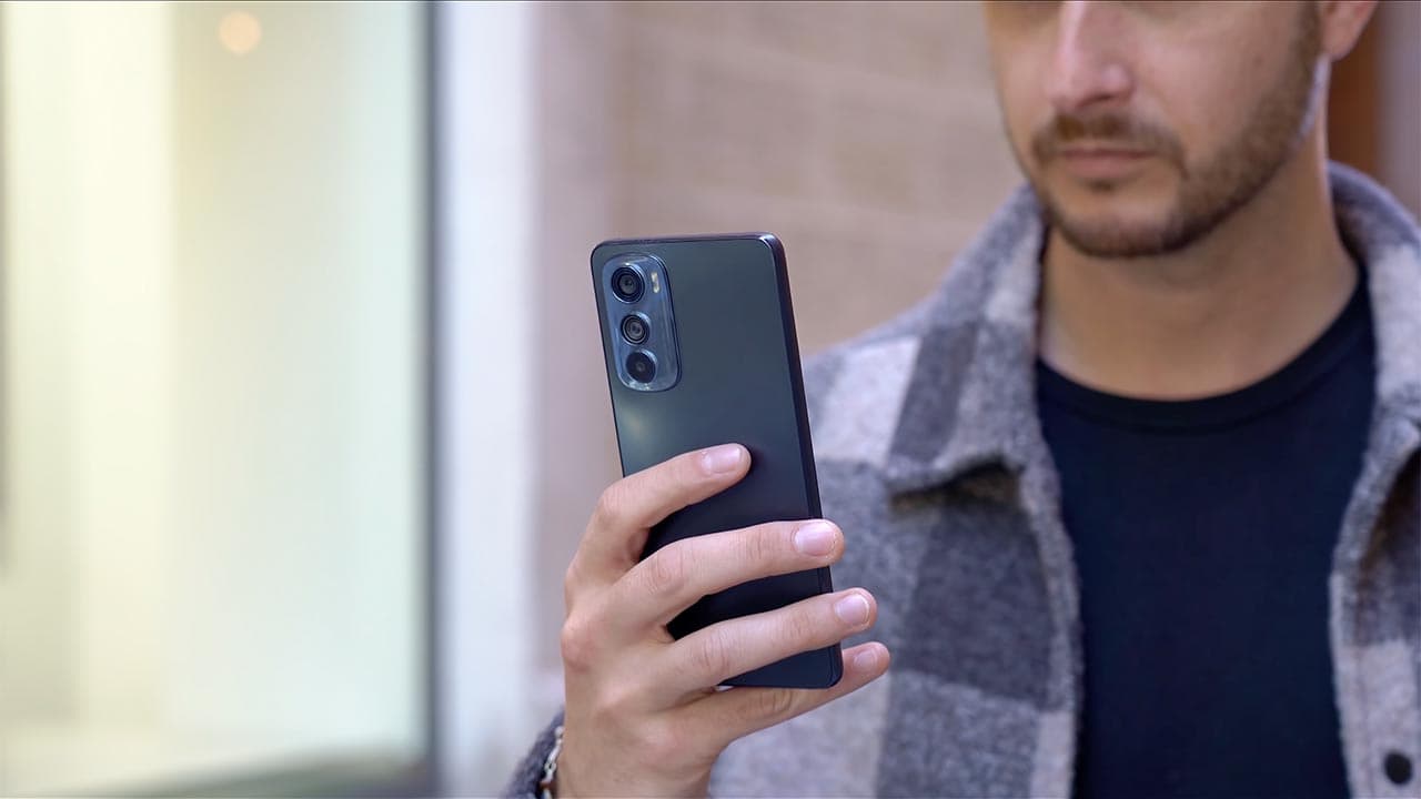 Motorola Edge 30
