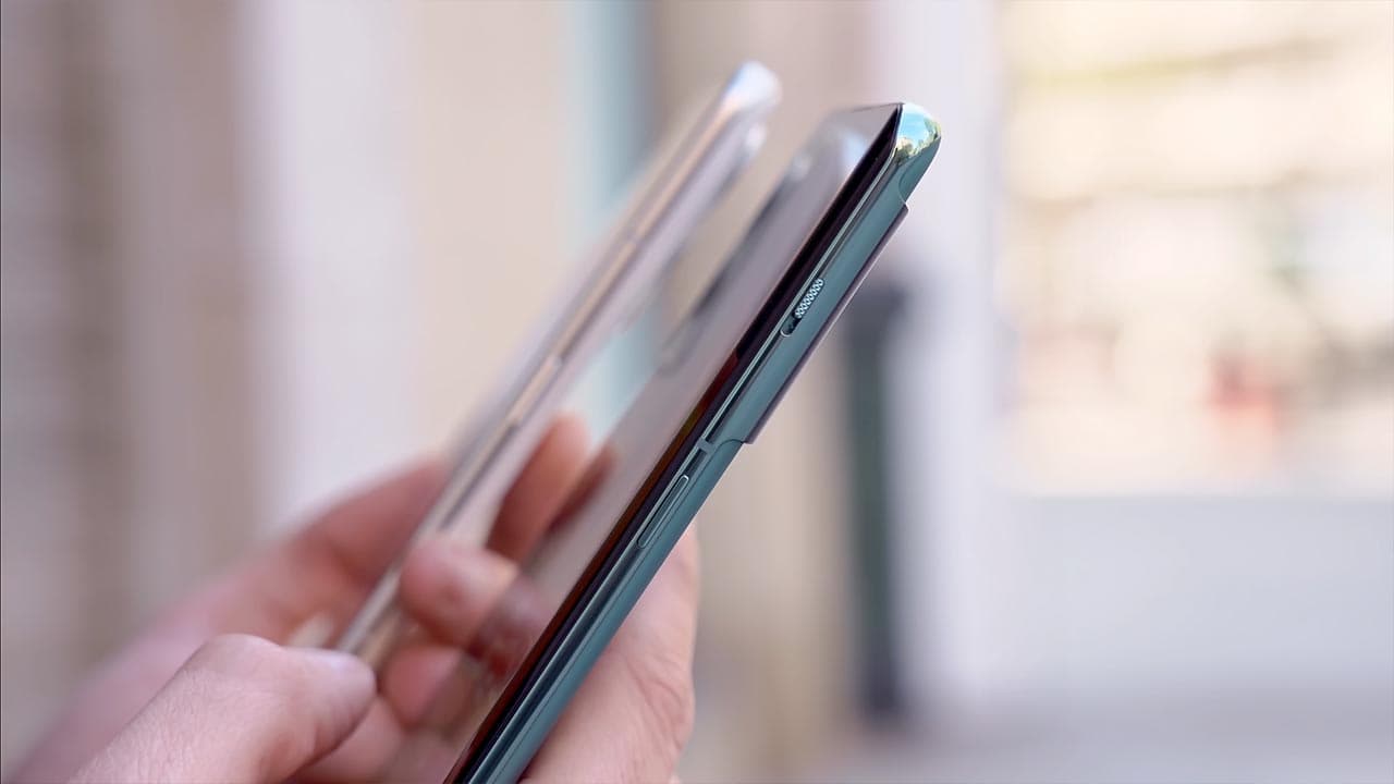 OnePlus 10 Pro vs realme GT 2 Pro