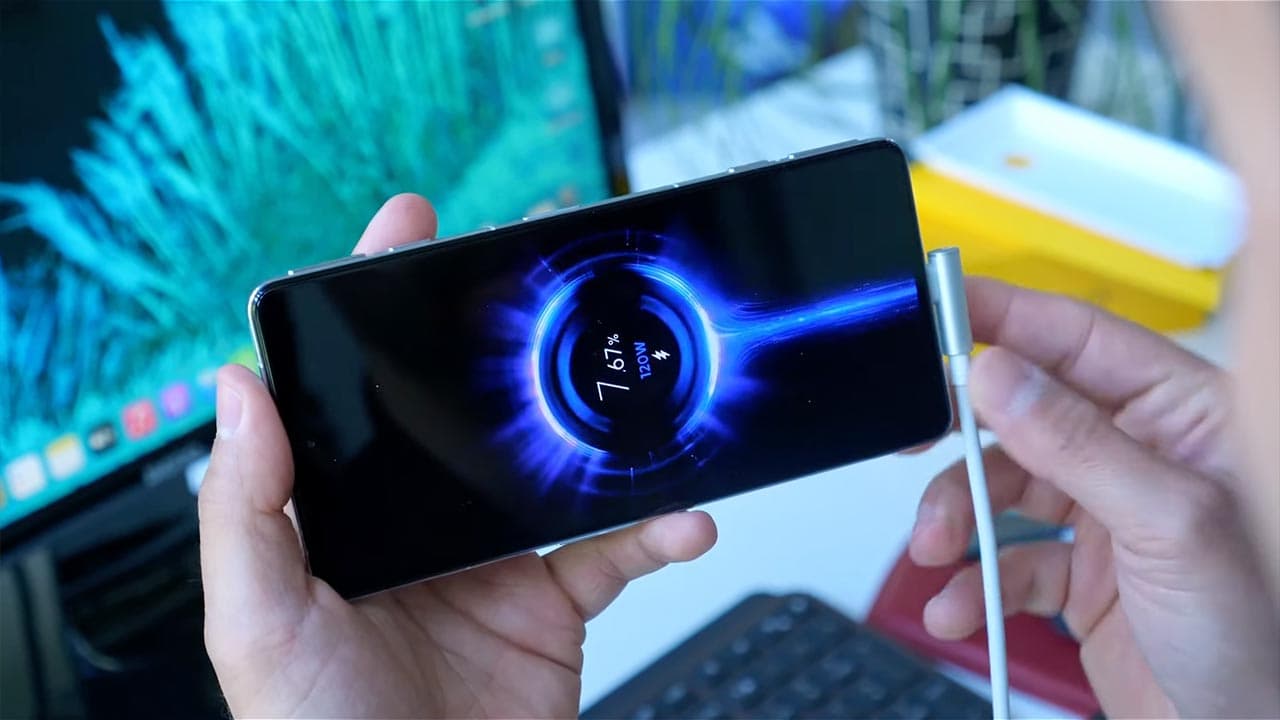 POCO F4 GT