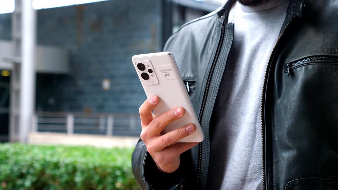 realme GT 2 Pro