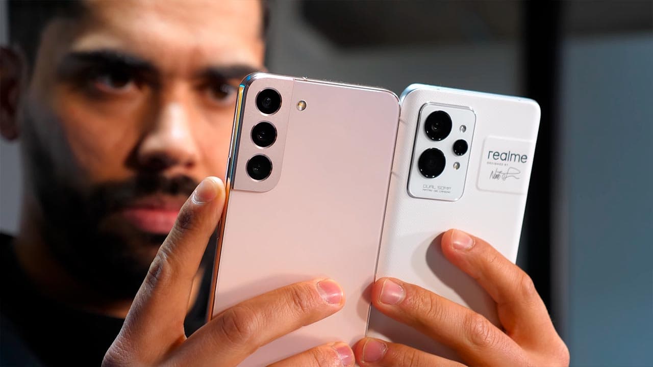 realme GT 2 Pro vs Samsung Galaxy S22+