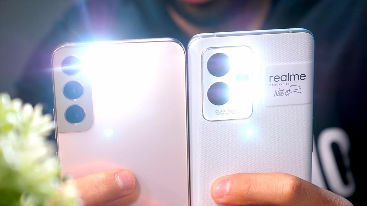 realme GT 2 Pro vs Samsung Galaxy S22+