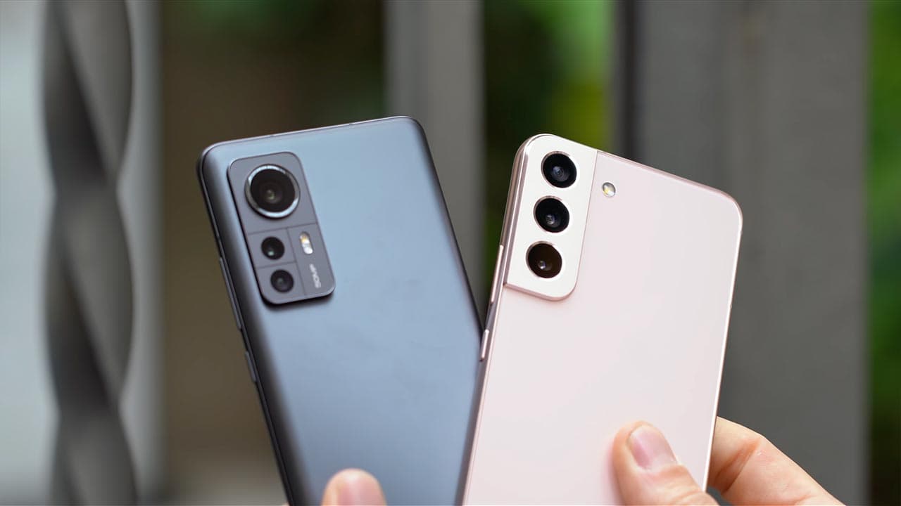 Xiaomi 12 vs Samsung Galaxy S22