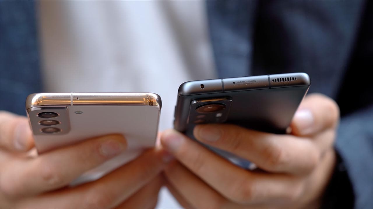 Xiaomi 12 vs Samsung Galaxy S22