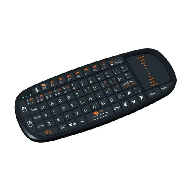 Phoenix Blukey Presenter