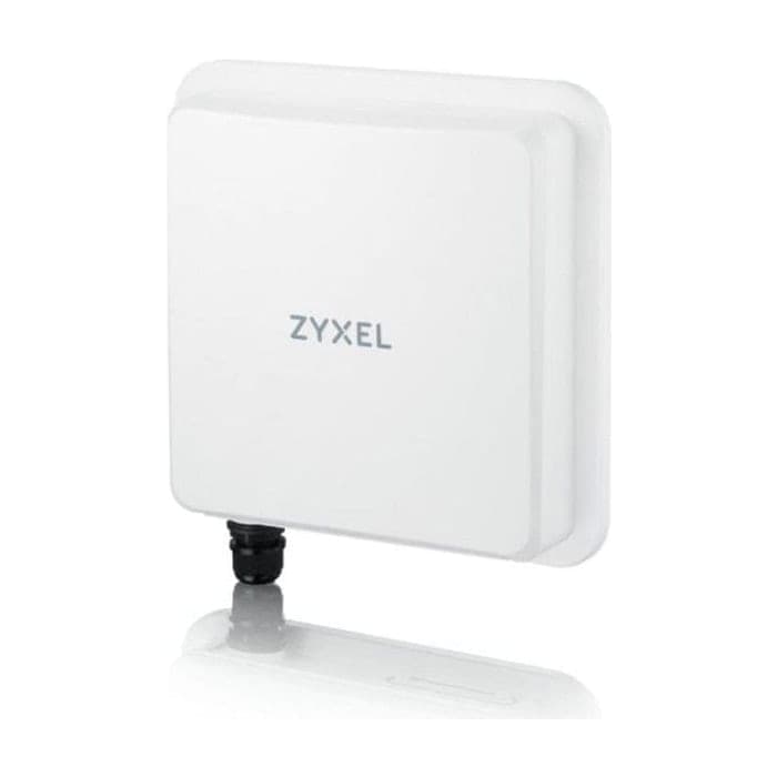 Zyxel Nebula FWA710 5G Wi-Fi 4 Router
