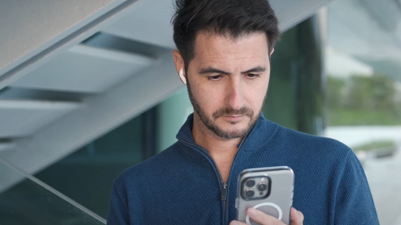 Apple AirPods 4