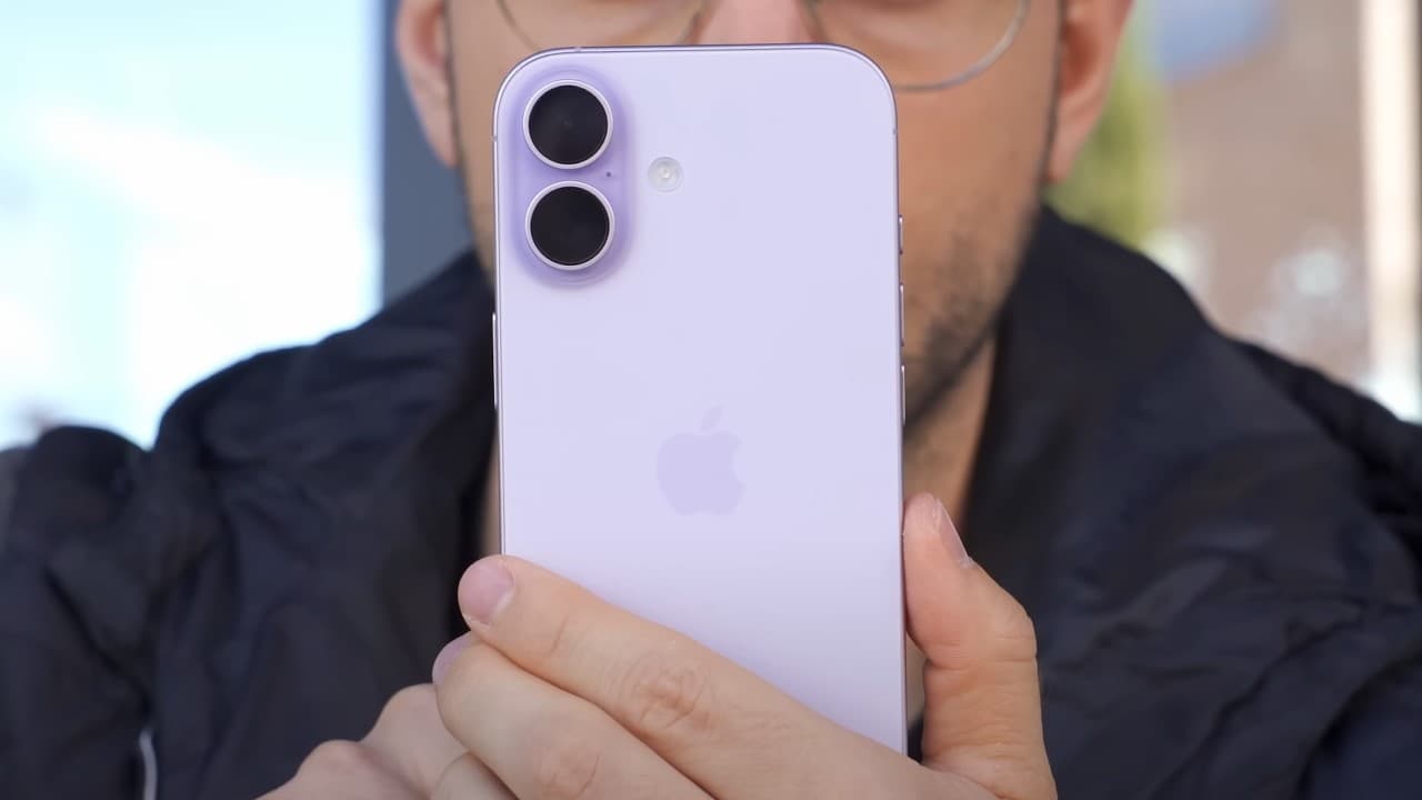 Apple iPhone 17