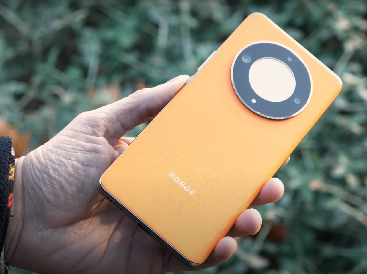 HONOR Magic6 Lite 5G en color naranja