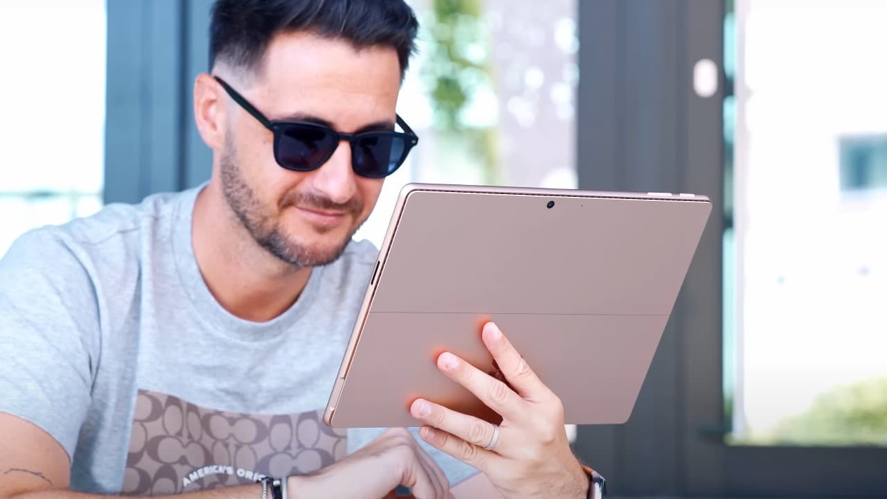 Microsoft Surface Pro 11