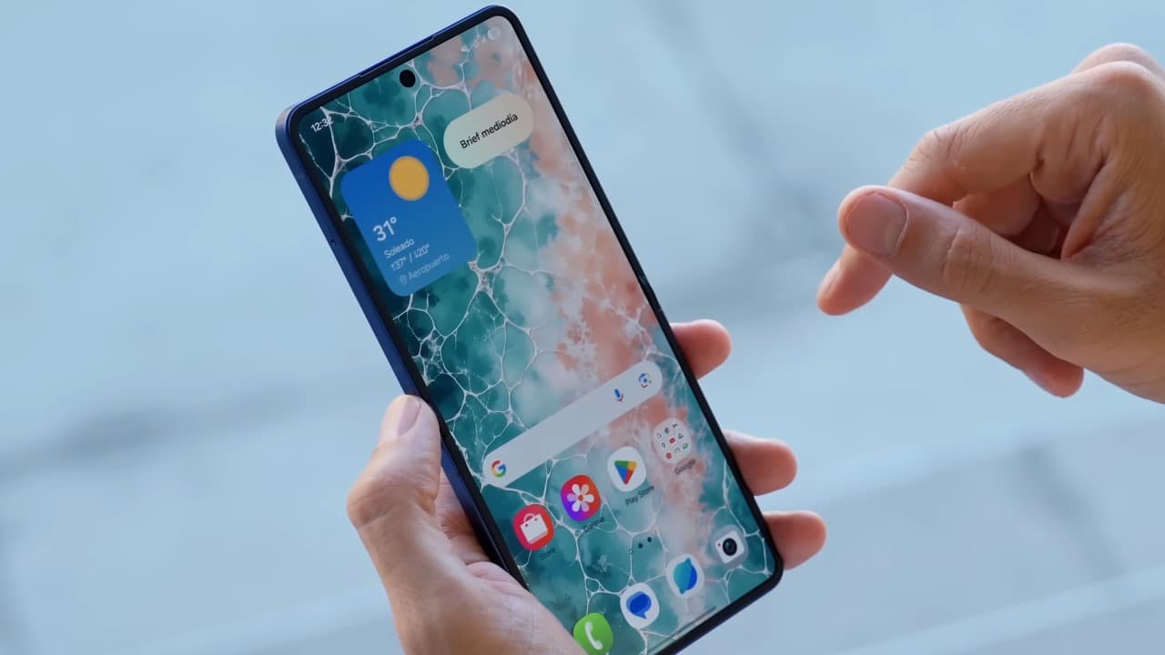 Samsung Galaxy Z Flip7