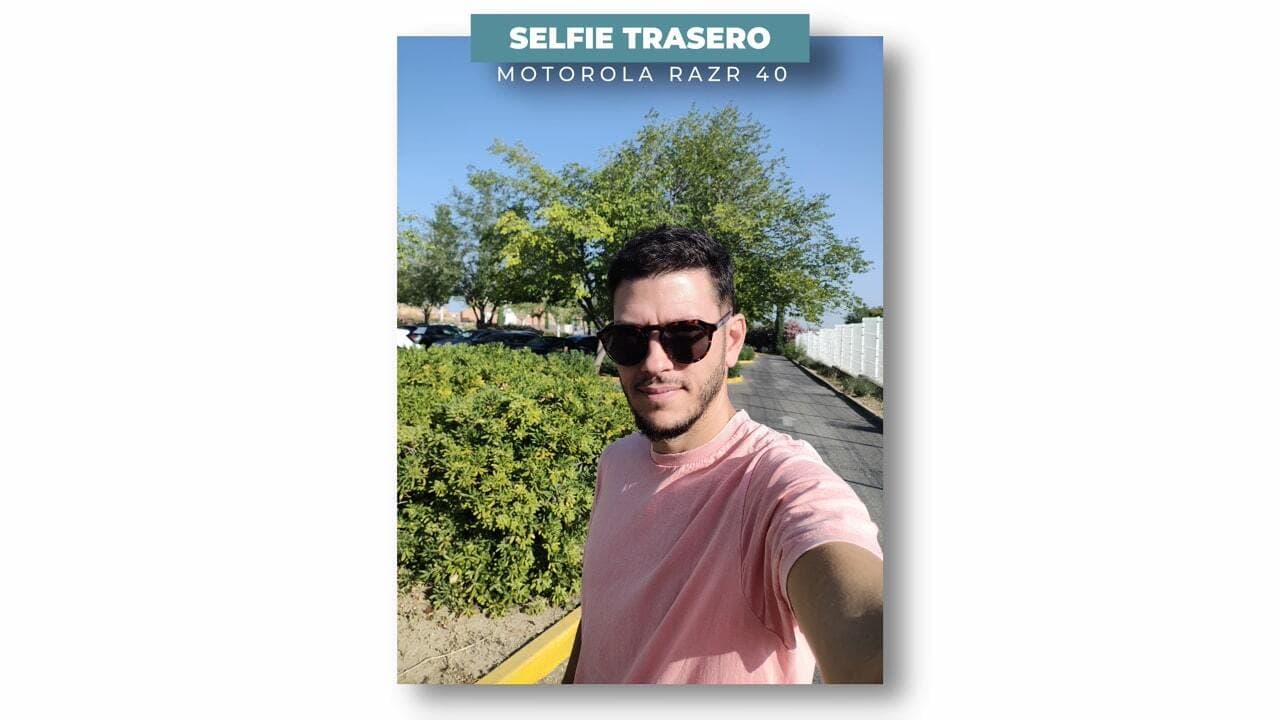 Opiniones selfie Motorola Razr 40