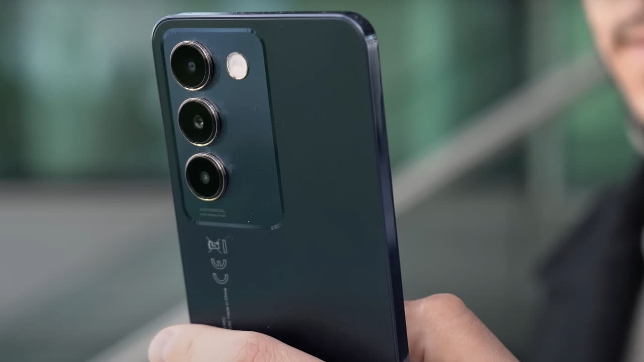 vivo V40 SE 5G