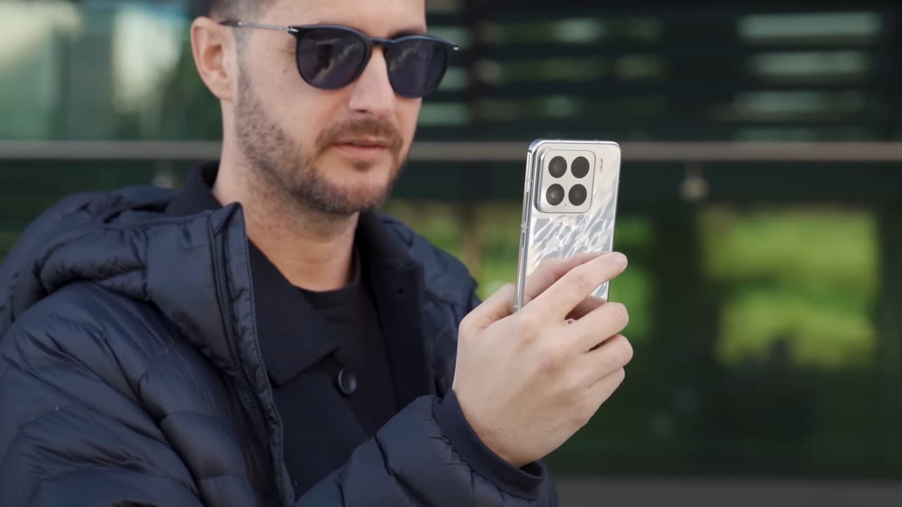 Xiaomi 15 con 460 euros de descuento en MediaMarkt