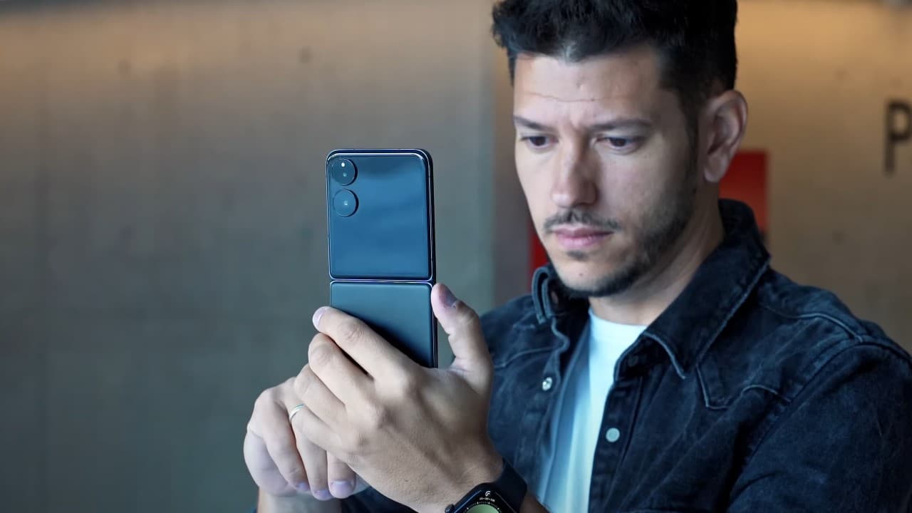 Xiaomi Mix Flip