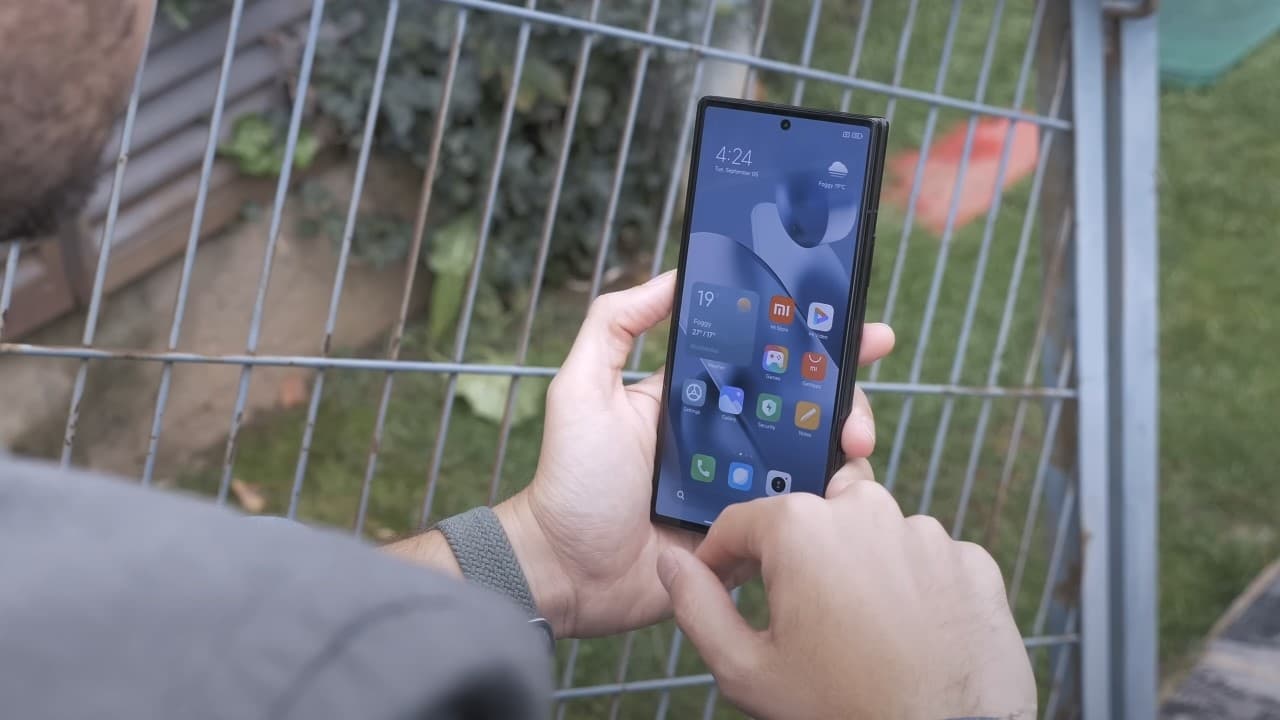 Análisis Xiaomi MIX Fold3 software