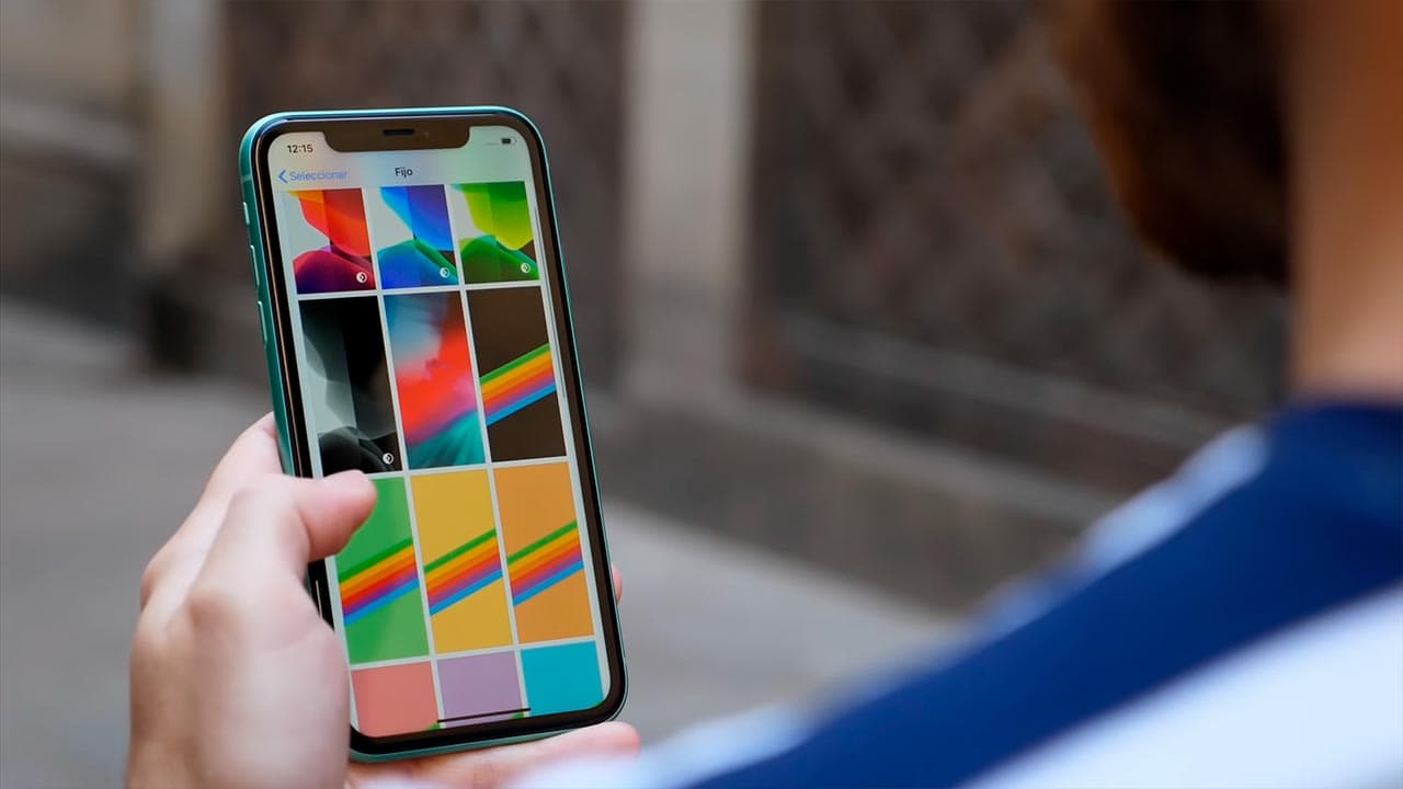 Apple iPhone 11