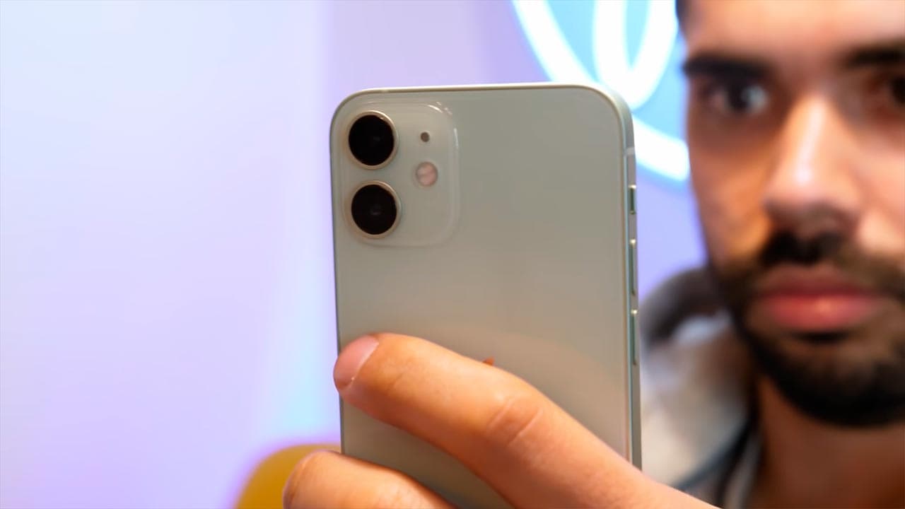Apple iPhone 12 mini