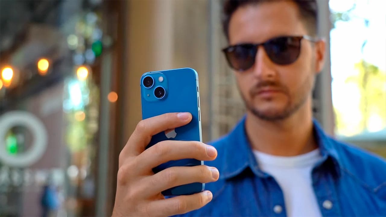 Apple iPhone 13 mini