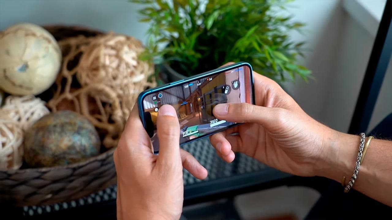 Apple iPhone 13 mini