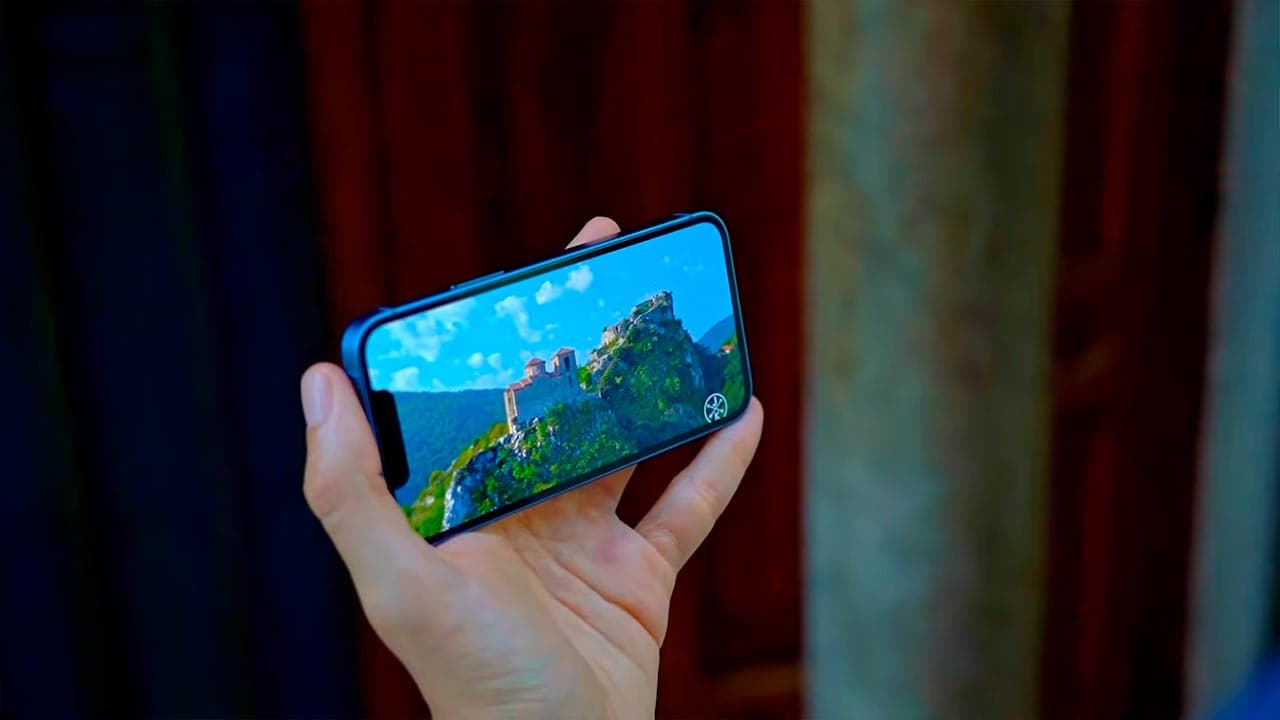 iPhone 13 mini