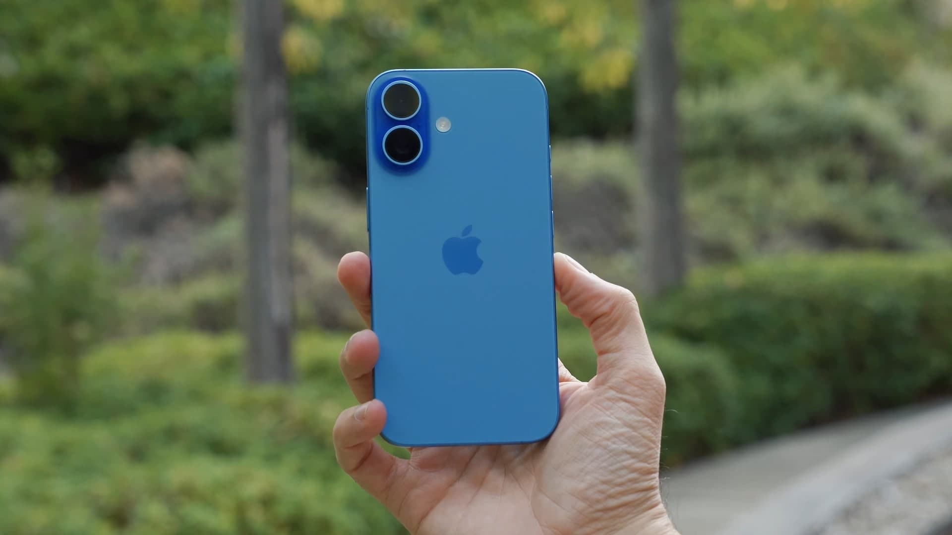 iPhone 16 de 256GB con un 19% de descuento en Amazon