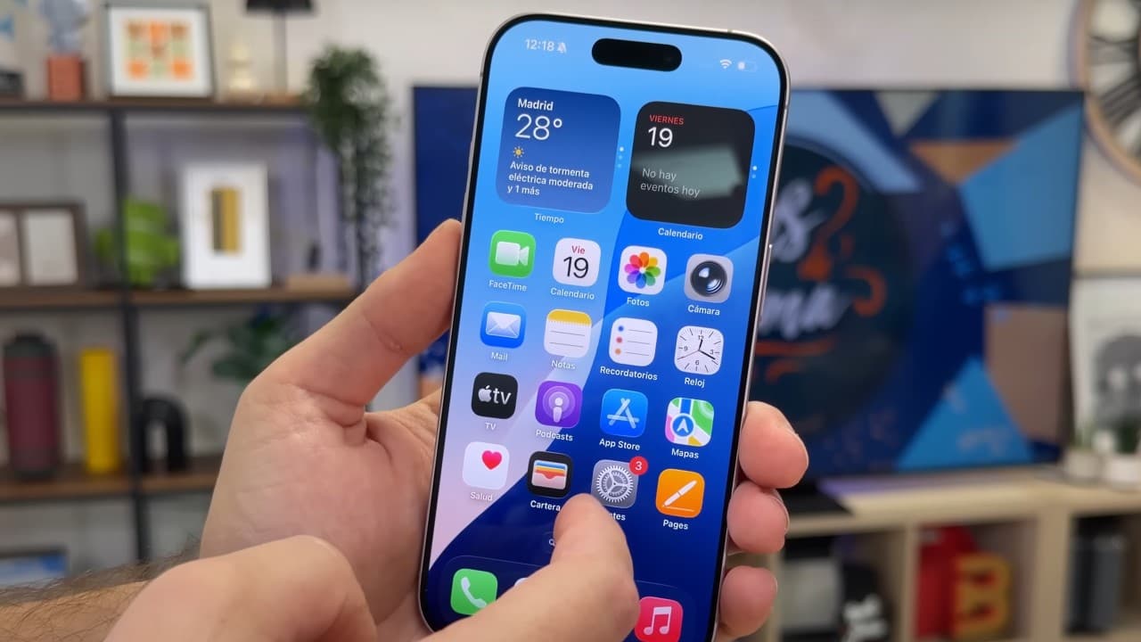 Apple iPhone 17