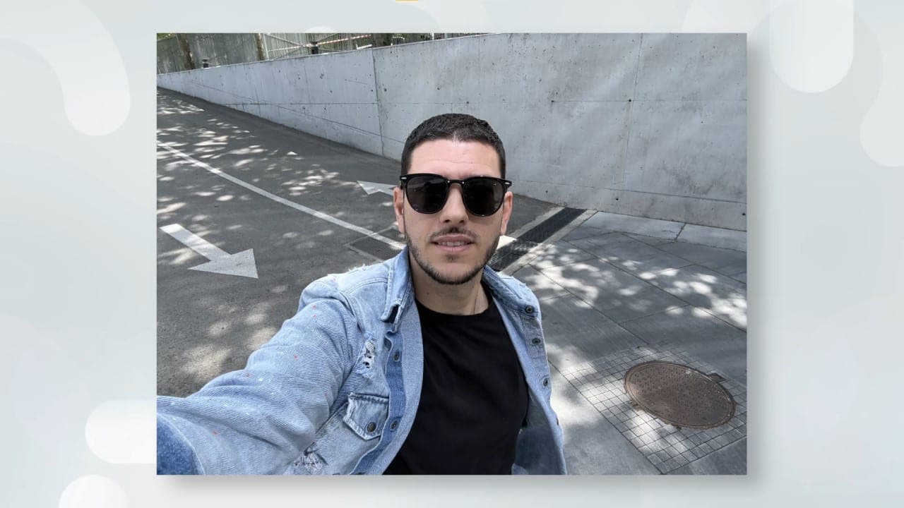 Apple iPhone 17e selfie