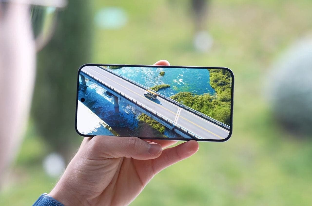 OPPO Find X9 pantalla exterior