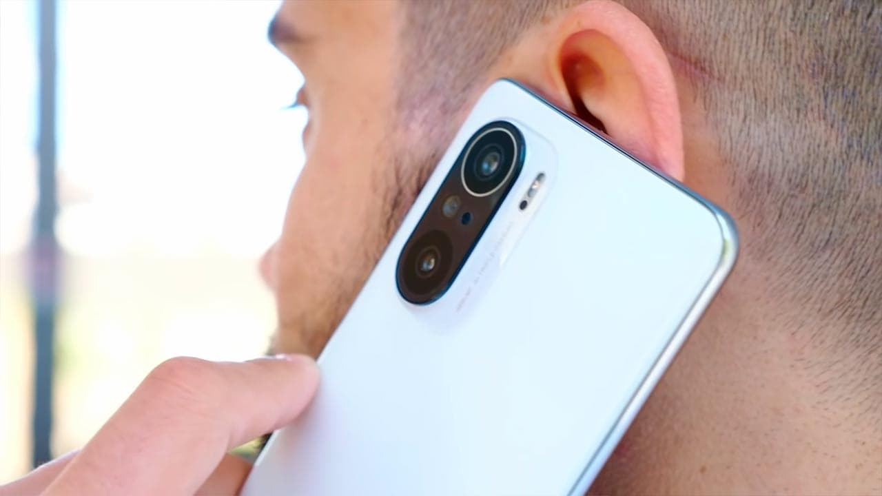 POCO F3