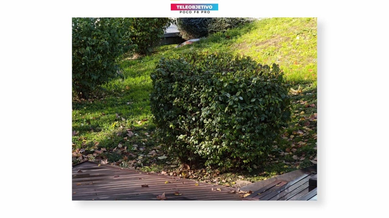 POCO F8 Pro teleobjetivo