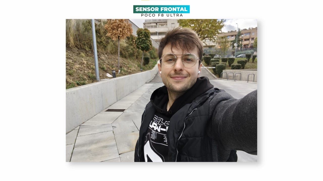 POCO F8 Ultra selfie