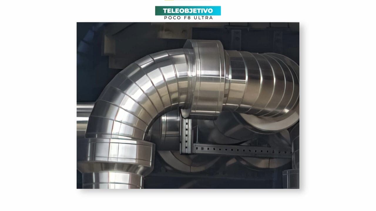 POCO F8  Ultra teleobjetivo