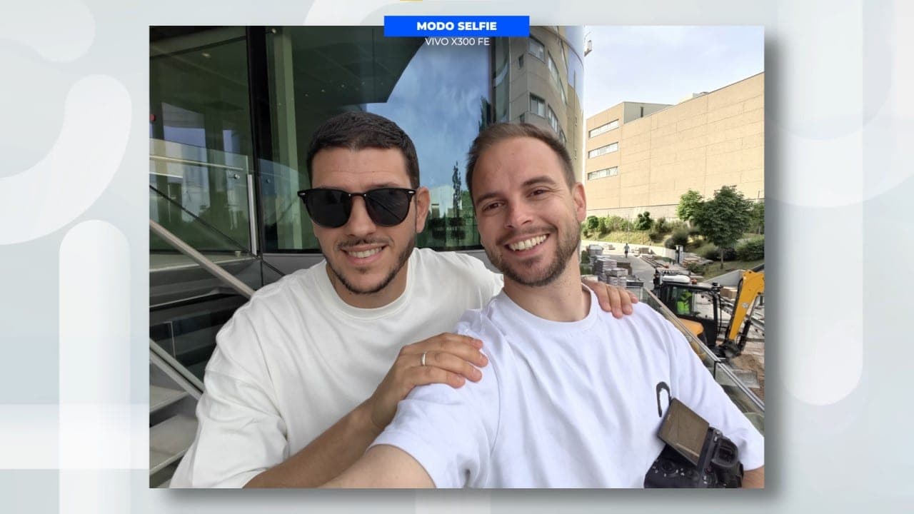 vivo X300 FE selfie