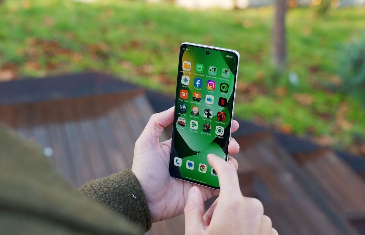 xiaomi redmi note 15 4g pantalla exteriores