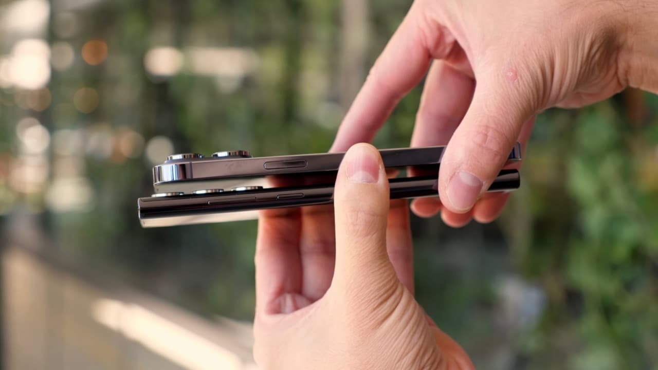 iPhone 14 Pro Max vs Samsung Galaxy S22 Ultra