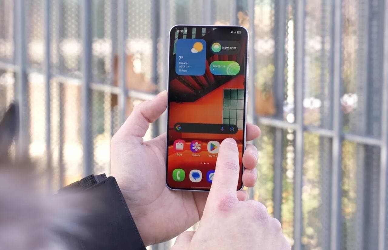 Amazon adelanta el Black Friday: Samsung Galaxy S25 a precio mínimo