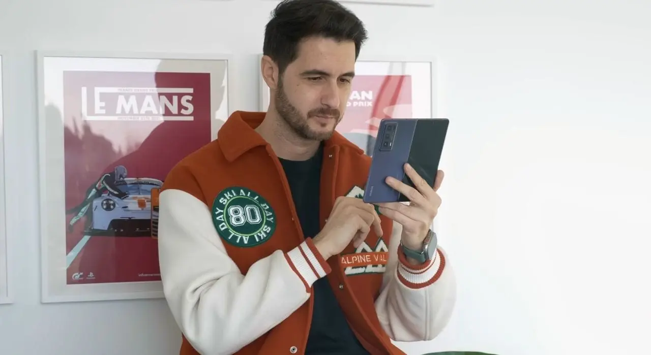 HONOR Magic V2 plegable en oferta por 539 euros. Últimas horas del 11 del 11 AliExpress