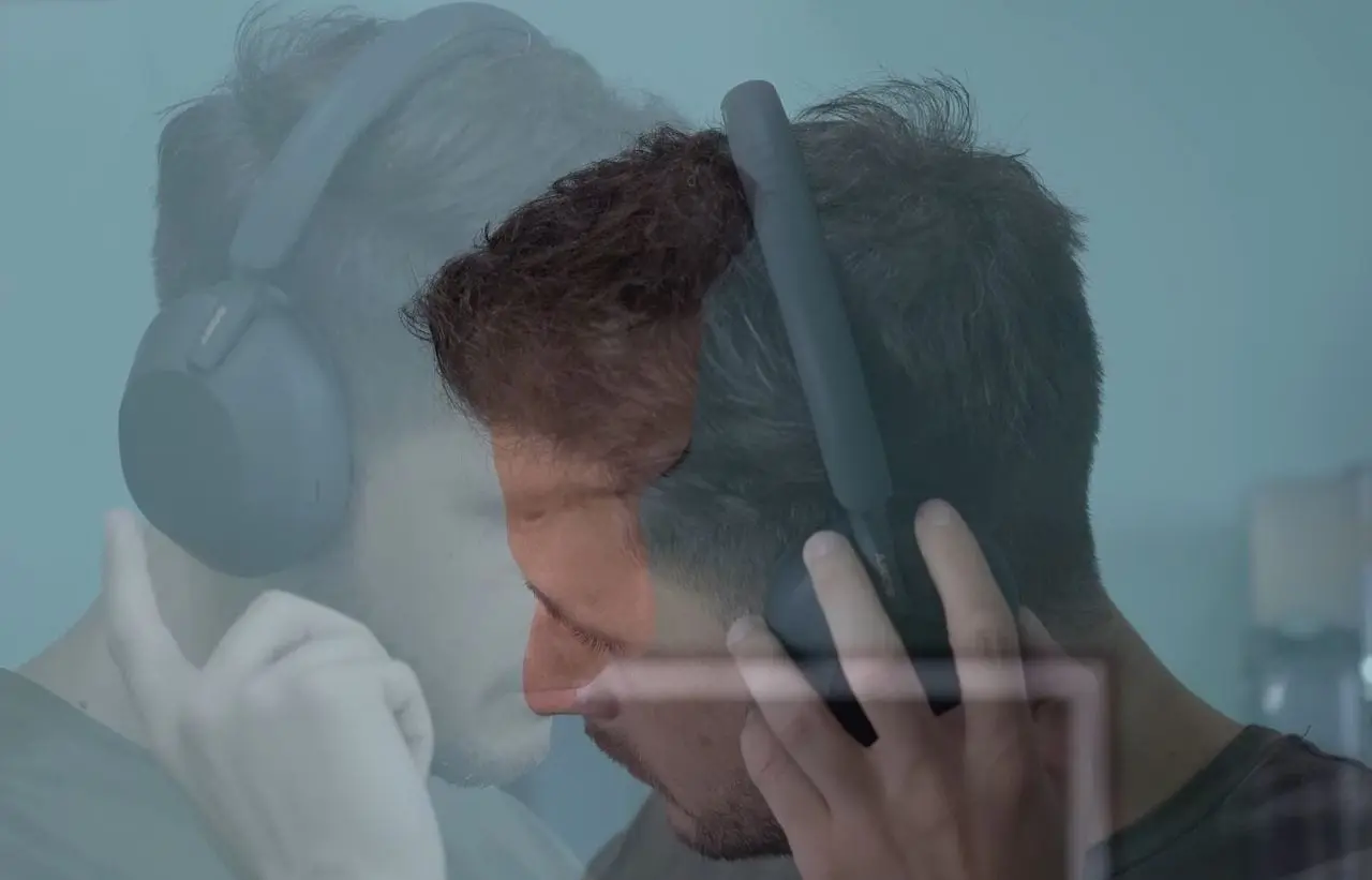 Sony WH-1000XM5 con cancelaciĂłn de ruido avanzada y hasta 40 horas de baterĂa por 183 €