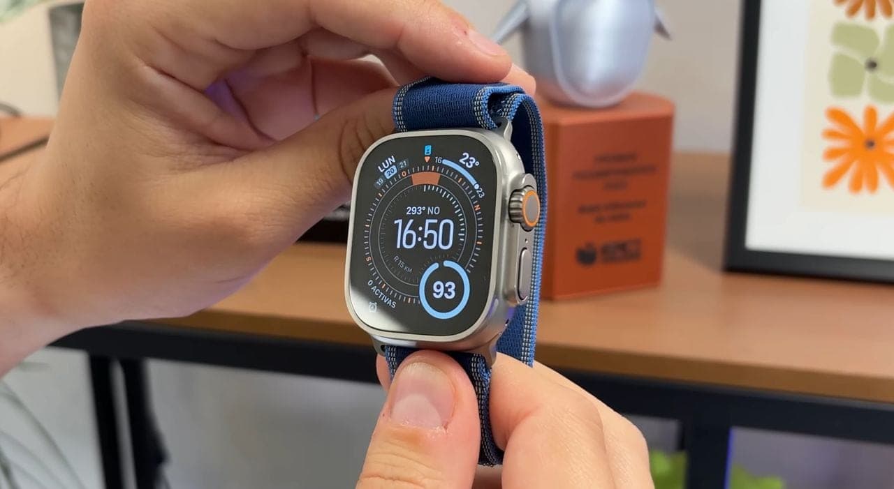 Apple Watch Ultra 3 diseño en titanio
