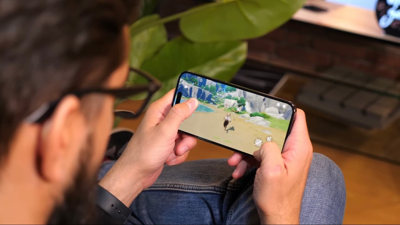 iPhone 14 Pro Max vs Samsung Galaxy S22 Ultra